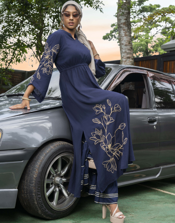 EMBROIDERED DRESS